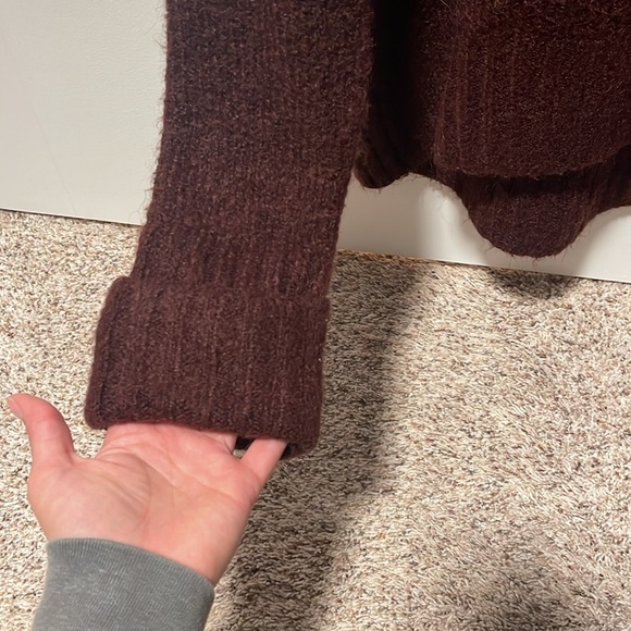 Plum colored express sweater - Picture 3 of 3